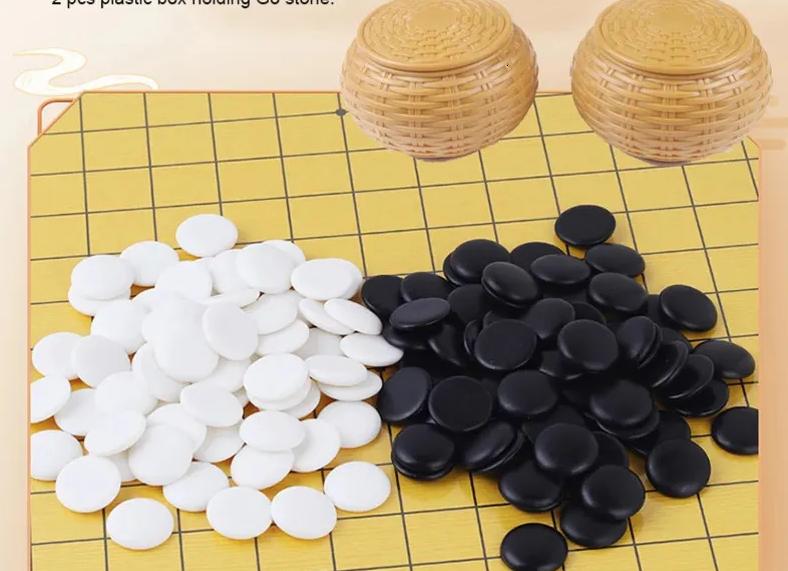 Штука дня: GoChess — шахматная доска для игры по Сети, которая сама двигает фигуры соперника