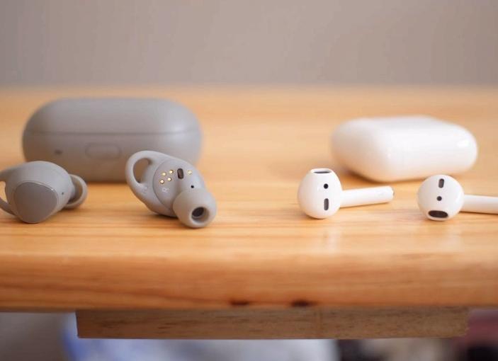 Bluetooth-наушники, за которые не стыдно. Выбор читателей Лайфхакера