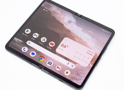 Складной смартфон Pixel Fold от Google с треском провалил тест на прочность